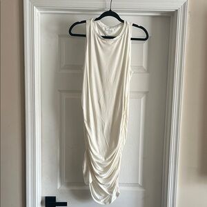 NWOT Lovers & Friends Sleeveless Ruched Midi Dress - Cream